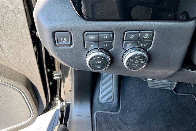 Used 2026 GMC Sierra 1500 SLT w/ SLT Premium Plus Package AWD/4WD image 16