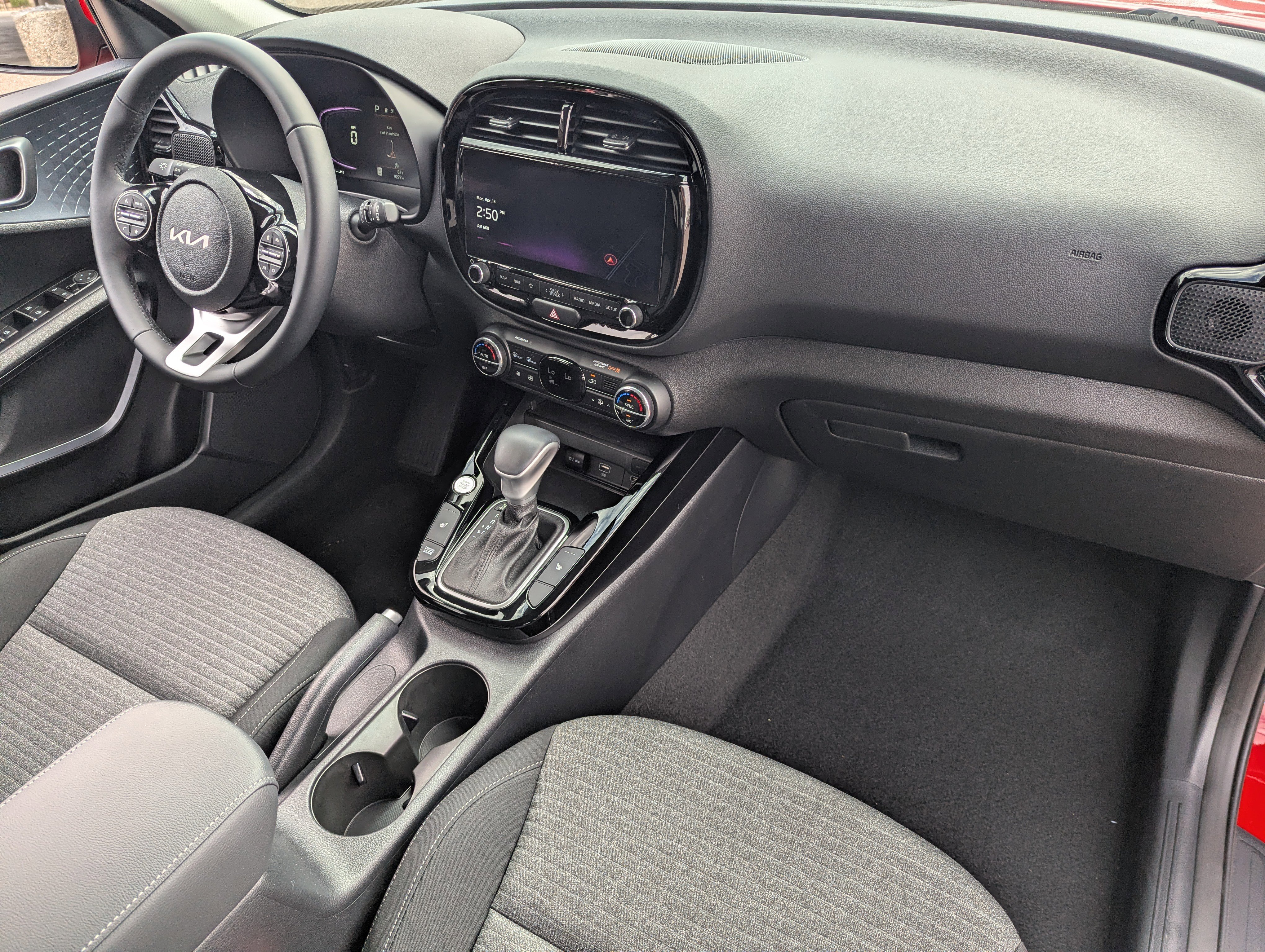 Certified 2024 Kia Soul EX FWD image 10