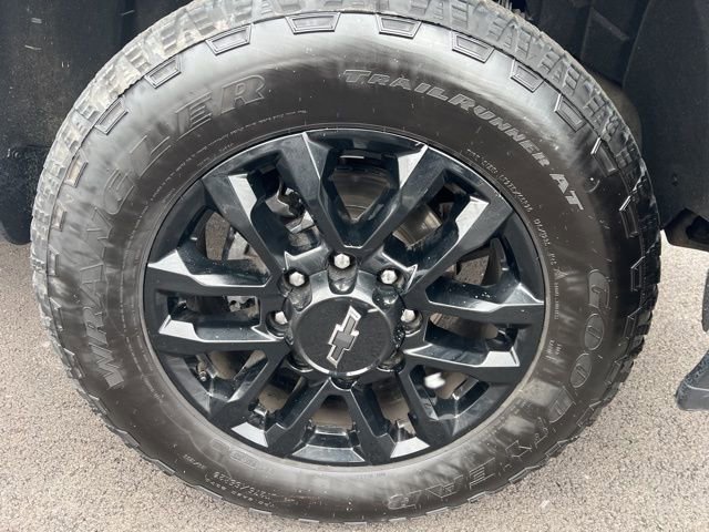 Used 2025 Chevrolet Silverado 2500 High Country w/ High Country Premium Package image 39