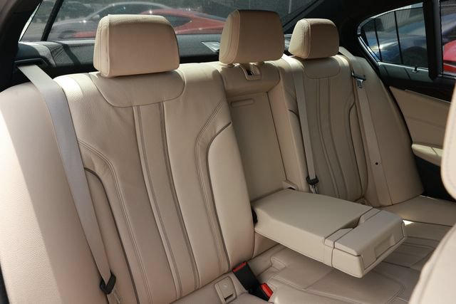 Used 2019 BMW 540i w/ M Sport Package RWD image 15