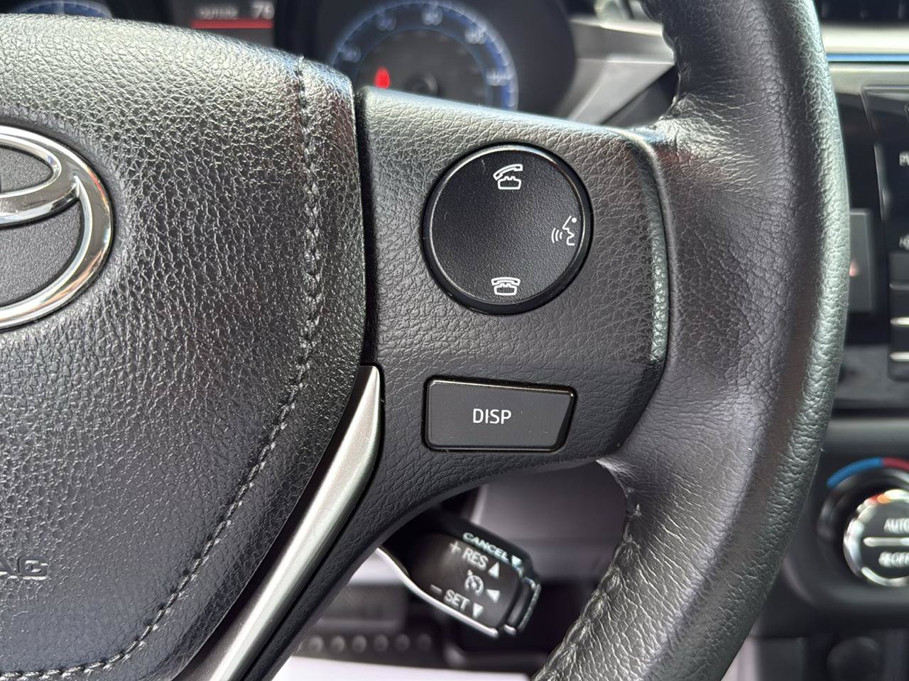 Used 2015 Toyota Corolla S Premium FWD image 15