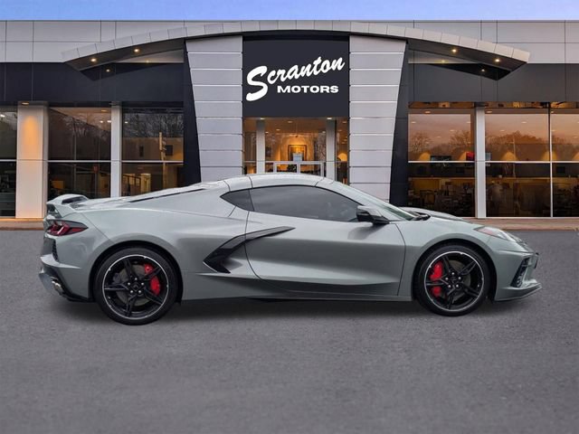 Used 2022 Chevrolet Corvette Stingray Preferred Cpe w/ Z51 Performance Package RWD image 6