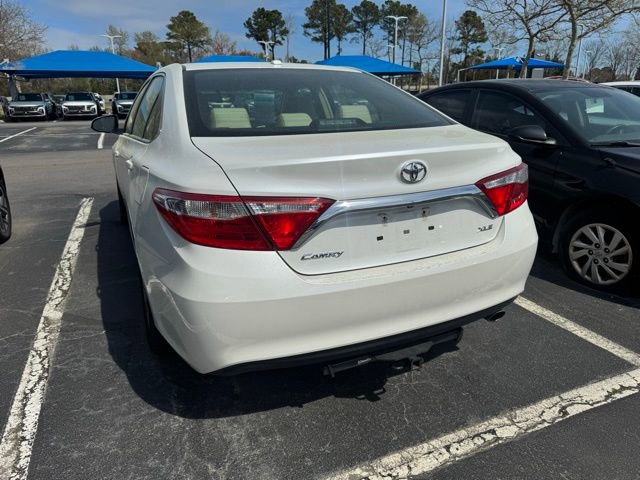 Used 2017 Toyota Camry XLE w/ Moonroof Package image 7