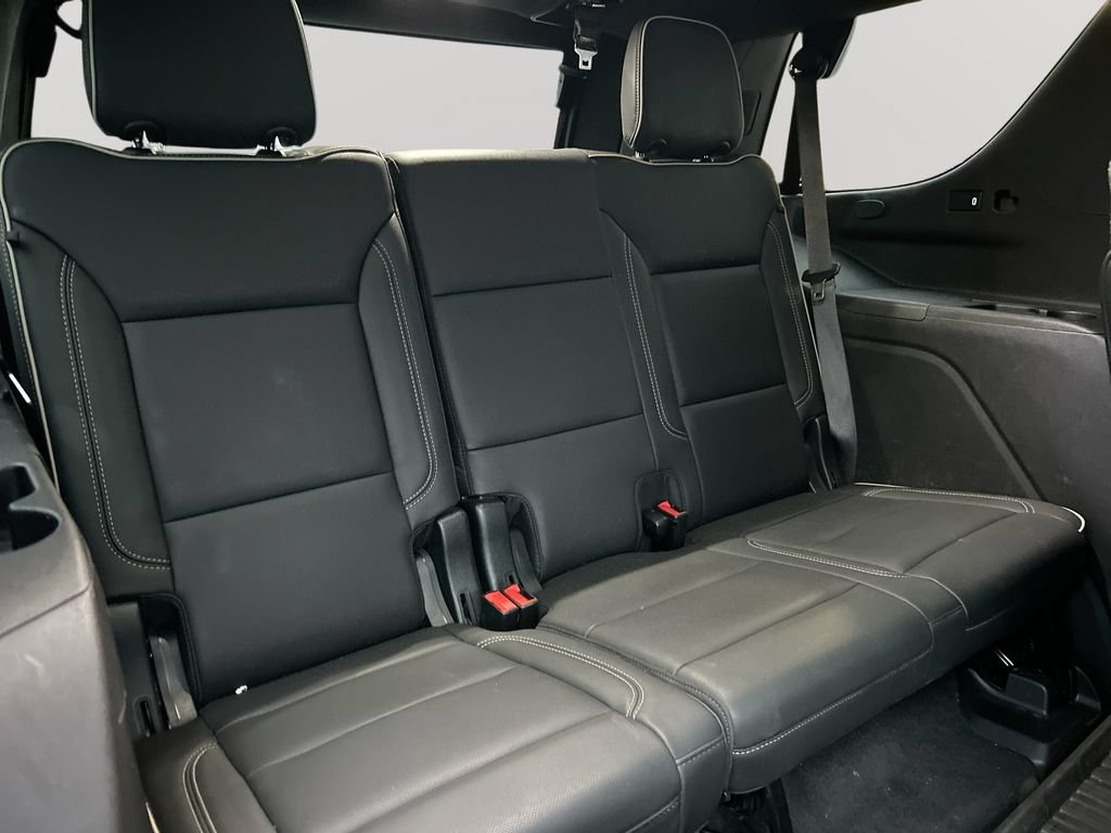 Used 2021 GMC Yukon SLT w/ SLT Premium Package AWD/4WD image 30