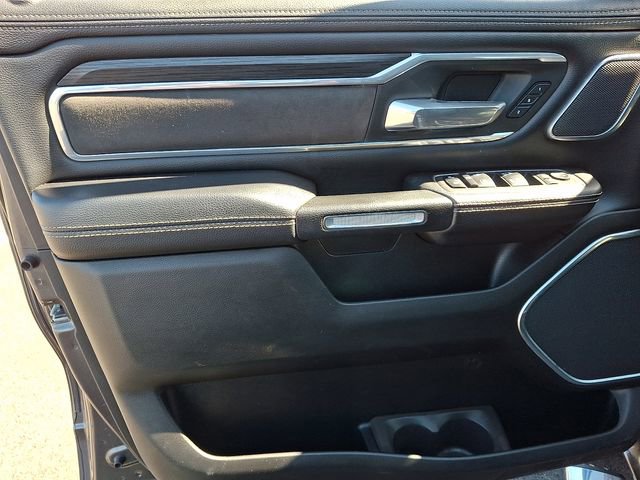 Used 2023 RAM 1500 Laramie AWD/4WD image 15