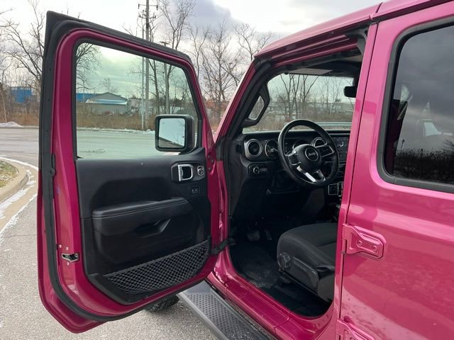 Used 2021 Jeep Wrangler Unlimited Sahara image 18