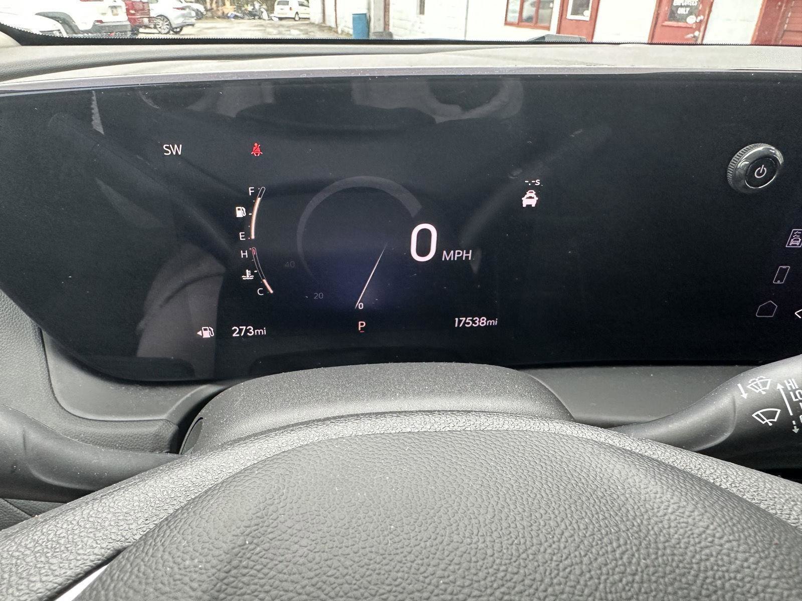 Used 2025 Buick Encore GX Preferred image 10