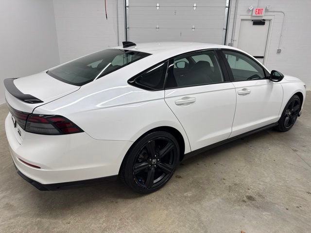 Certified 2023 Honda Accord Sport image 5