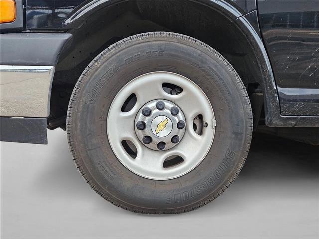 Certified 2024 Chevrolet Express 2500 LT w/ LT Preferred Equipment Group image 22