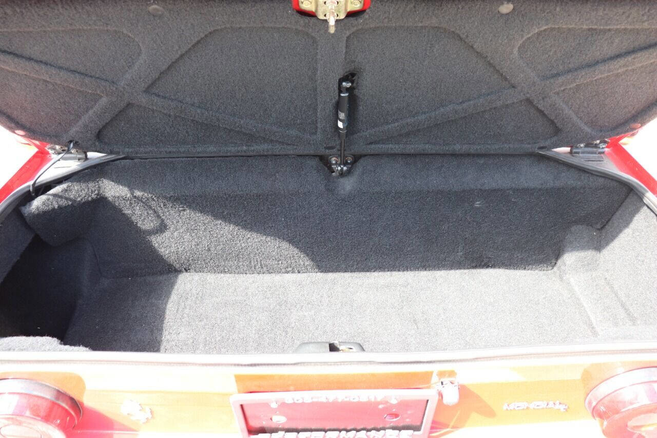 Used 1989 Ferrari Mondial T Cabriolet image 37