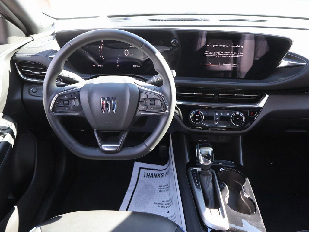 Used 2025 Buick Envista Sport Touring image 21