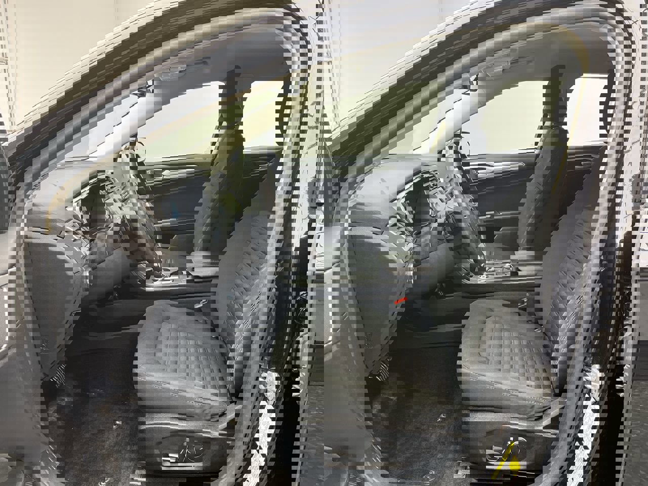 Used 2019 Ford Fusion SE video 3