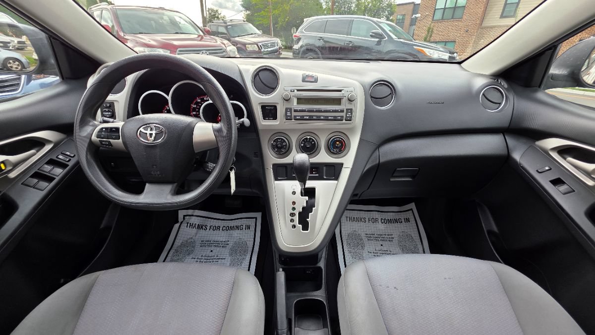 Used 2011 Toyota Matrix FWD image 13