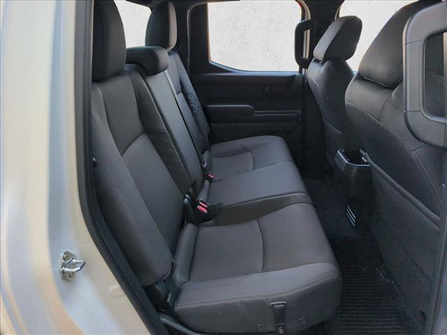Used 2025 Toyota Tacoma SR5 AWD/4WD image 19