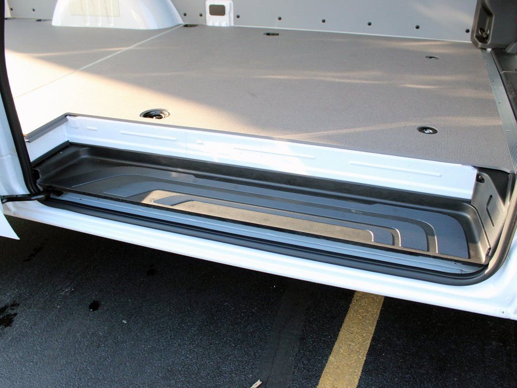 Used 2025 Mercedes-Benz Sprinter 2500 image 7