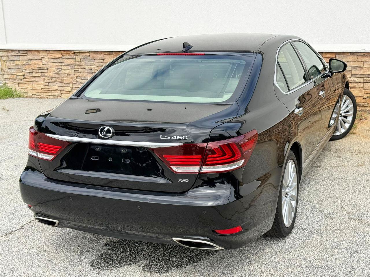 Used 2014 Lexus LS 460 AWD w/ Comfort Package image 8
