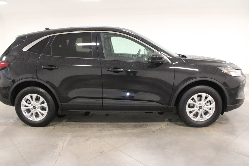 Used 2023 Ford Escape Active w/ Tech Pack #2 image 11