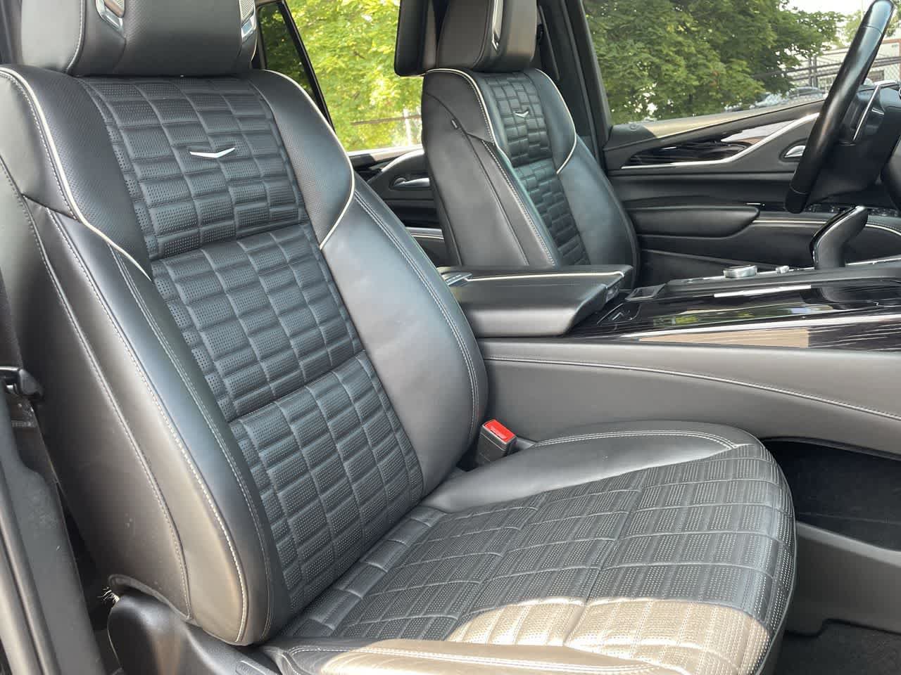 Used 2023 Cadillac Escalade V AWD/4WD image 14