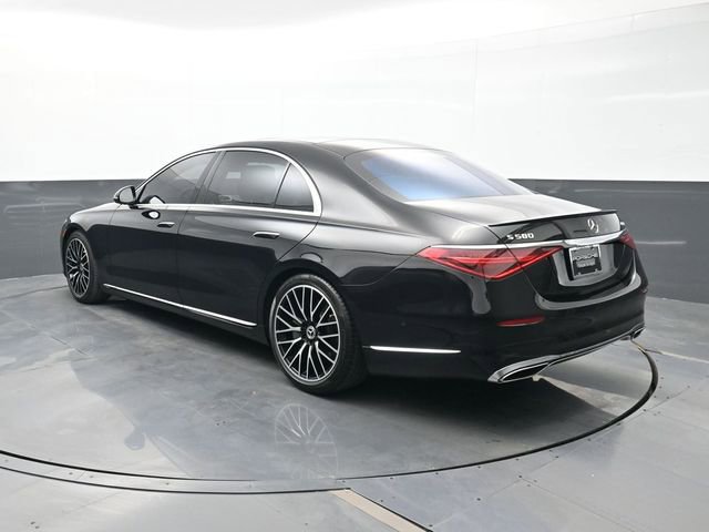 Used 2024 Mercedes-Benz S 580 4MATIC Sedan image 3