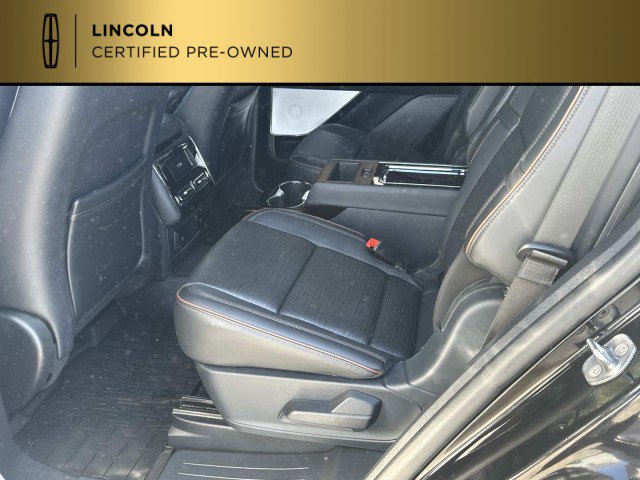 Certified 2025 Lincoln Aviator Black Label image 11