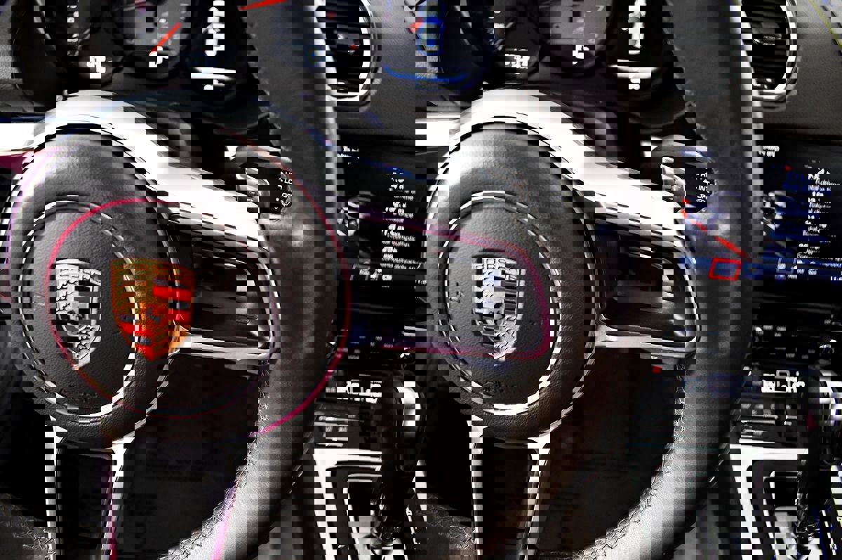 Used 2017 Porsche 718 Cayman S image 28