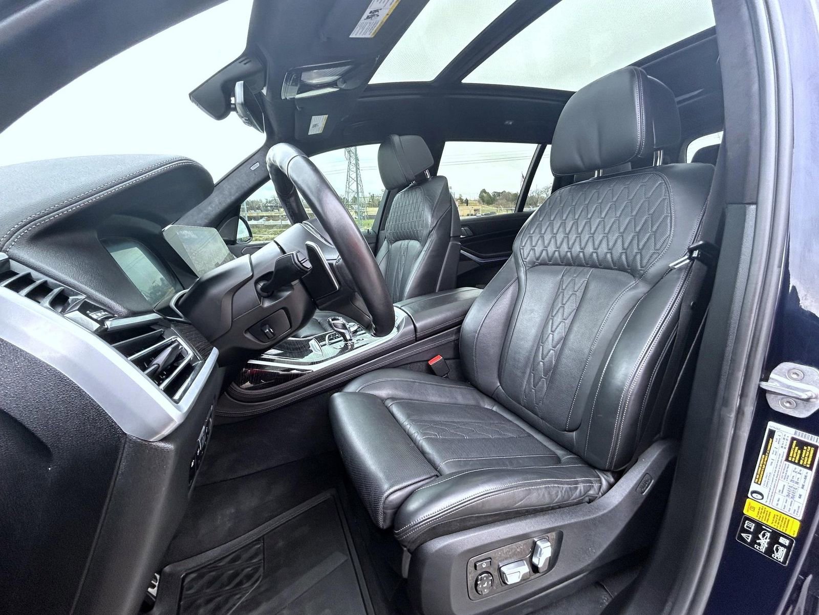 Used 2020 BMW X7 xDrive40i w/ M Sport Package image 10