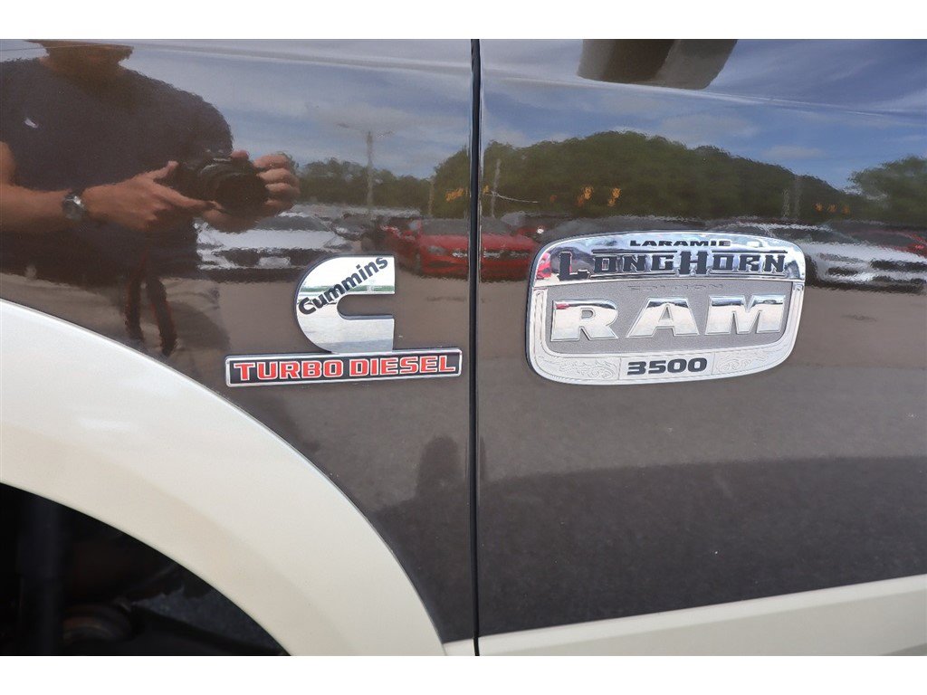 Used 2014 RAM 3500 Laramie Longhorn AWD/4WD image 9