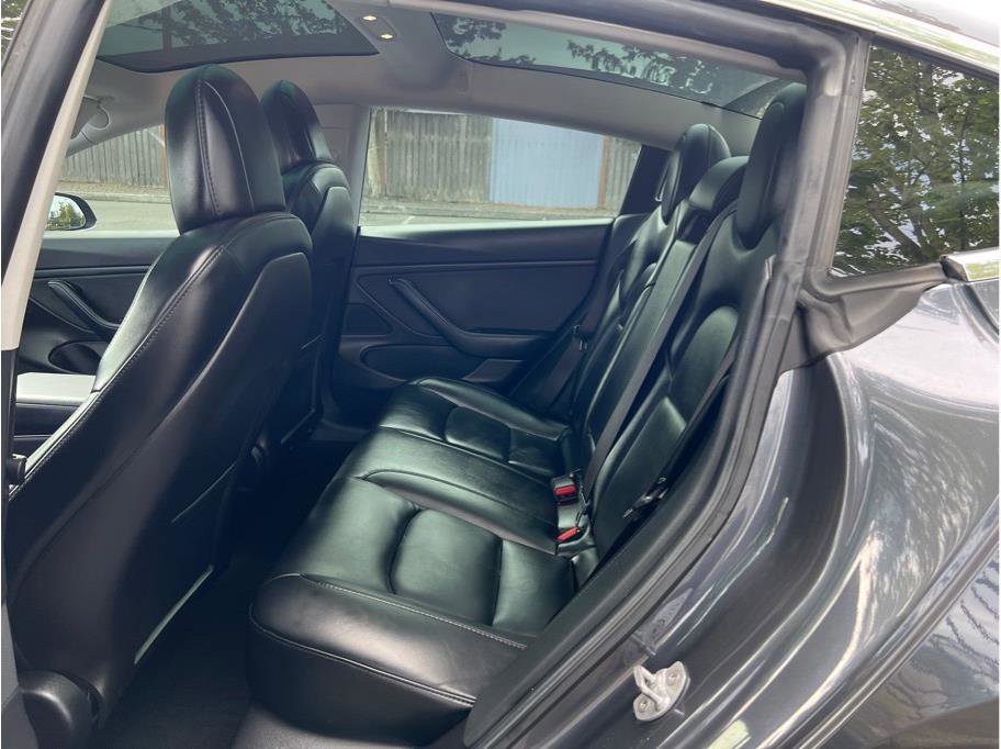 Used 2019 Tesla Model 3 Long Range AWD/4WD image 11