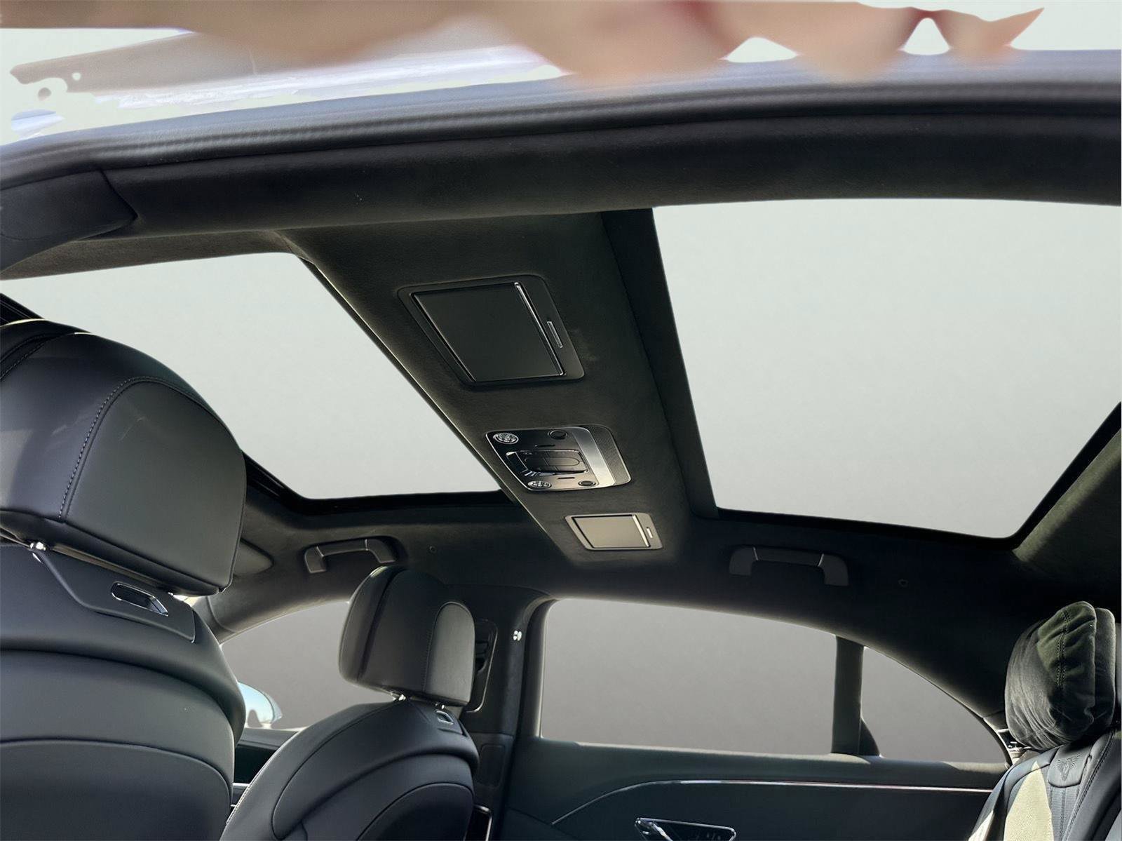 New 2026 Bentley Flying Spur V8 AWD/4WD image 60
