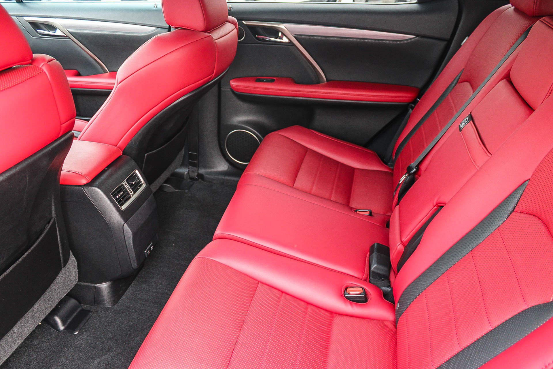 Used 2022 Lexus RX 450h F Sport w/ Accessory Package image 19