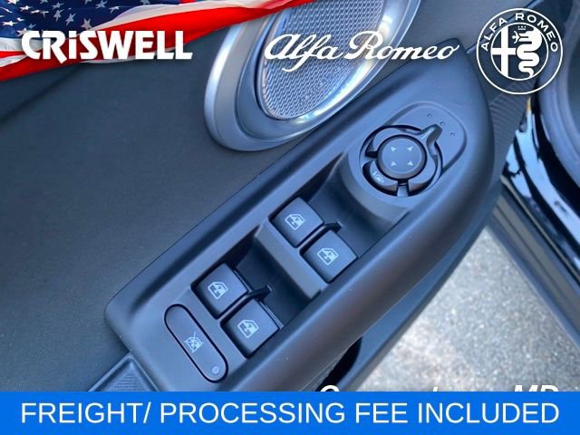 New 2024 Alfa Romeo Tonale Veloce image 17