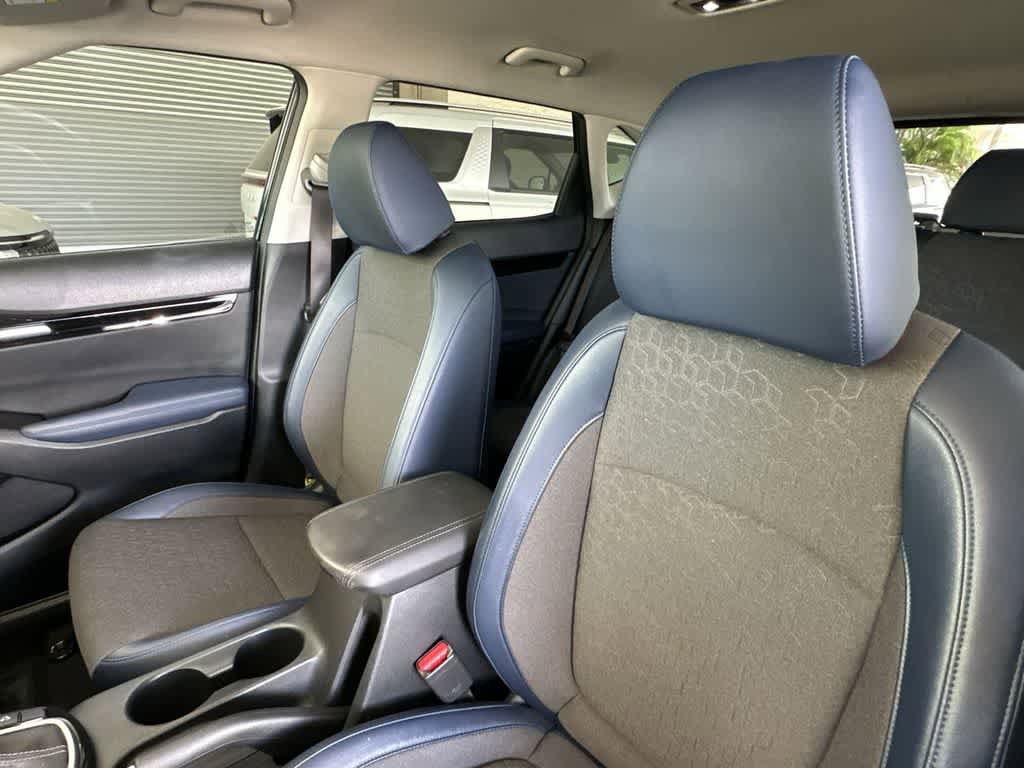 Certified 2025 Kia Seltos S FWD image 14