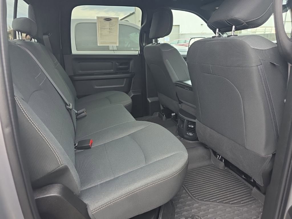 Used 2022 RAM 3500 Tradesman image 10