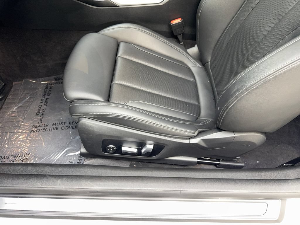 Used 2022 BMW 430i Coupe w/ Convenience Package RWD image 26