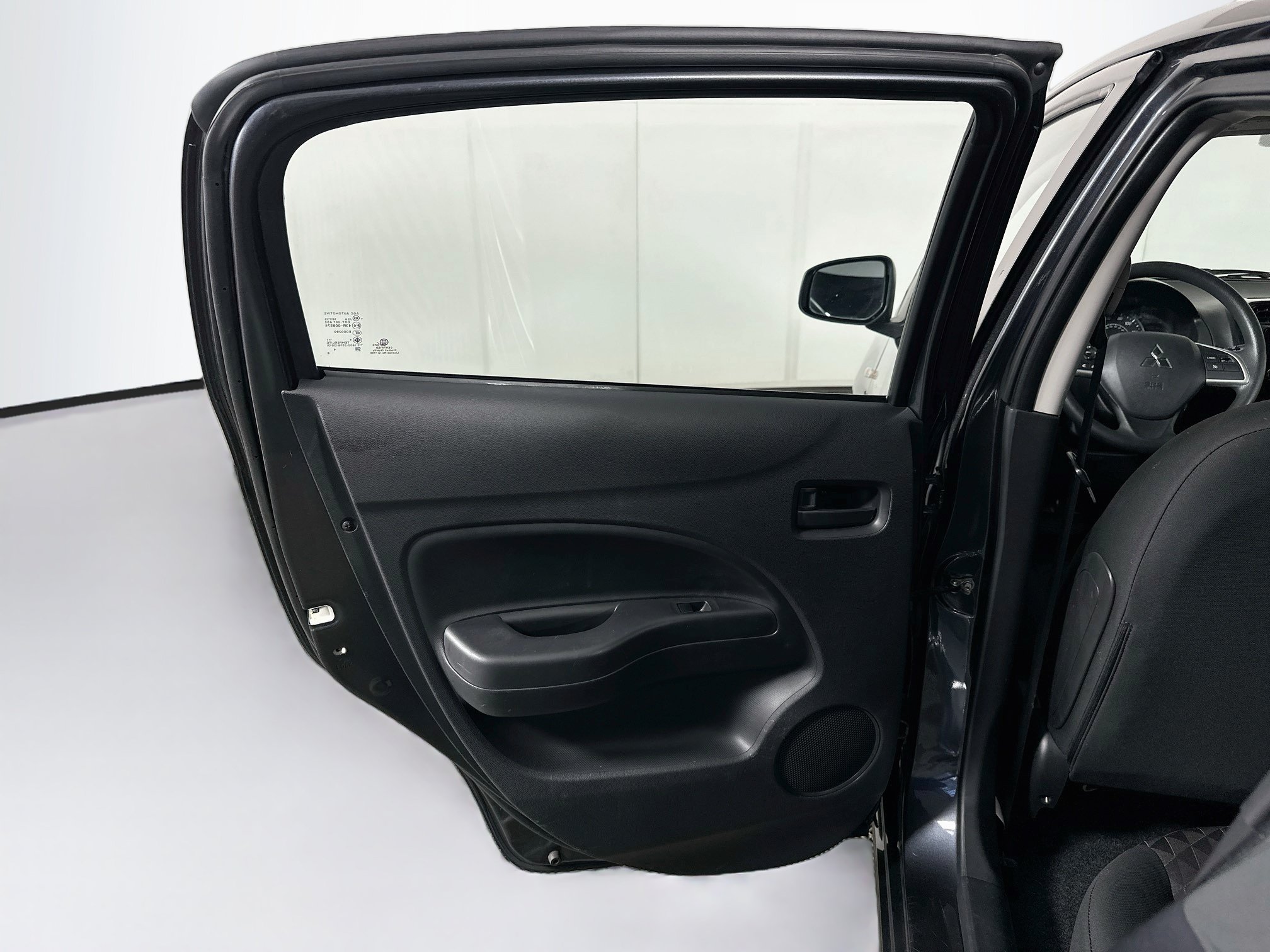 Used 2024 Mitsubishi Mirage ES FWD image 24