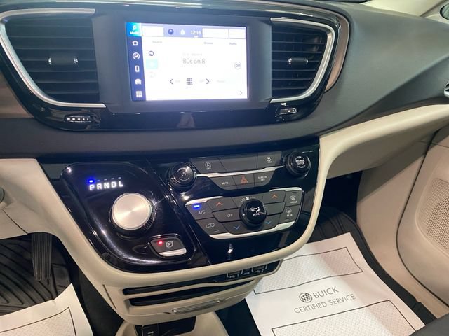Used 2023 Chrysler Voyager LX FWD image 15