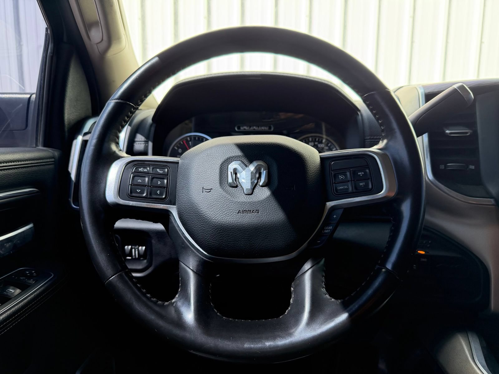 Used 2021 RAM 3500 Laramie AWD/4WD image 13