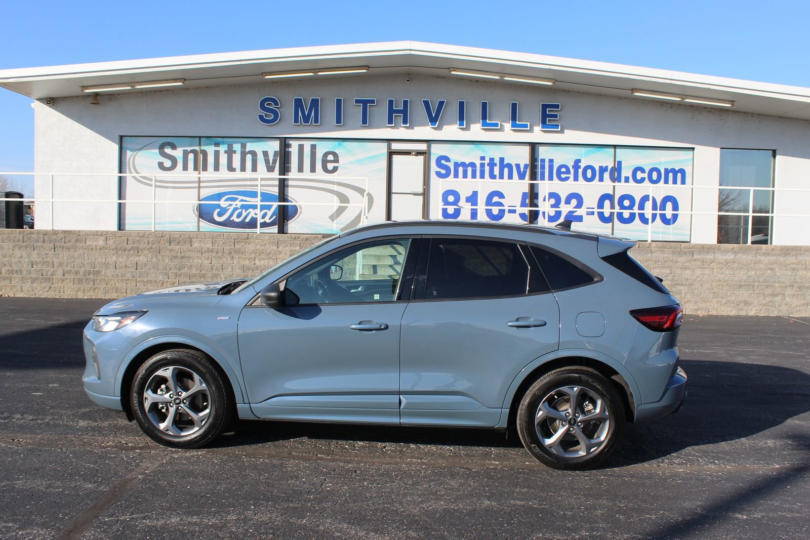 Used 2023 Ford Escape ST-Line w/ Equipment Group 301A image 2