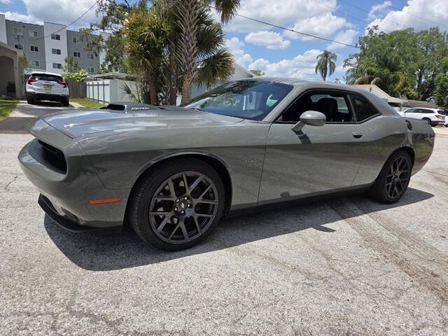 Used 2018 Dodge Challenger R/T Plus RWD image 2