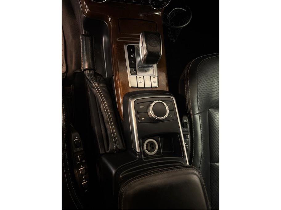 Used 2014 Mercedes-Benz G 63 AMG G 63 AMG 4MATIC Sport Utility image 41
