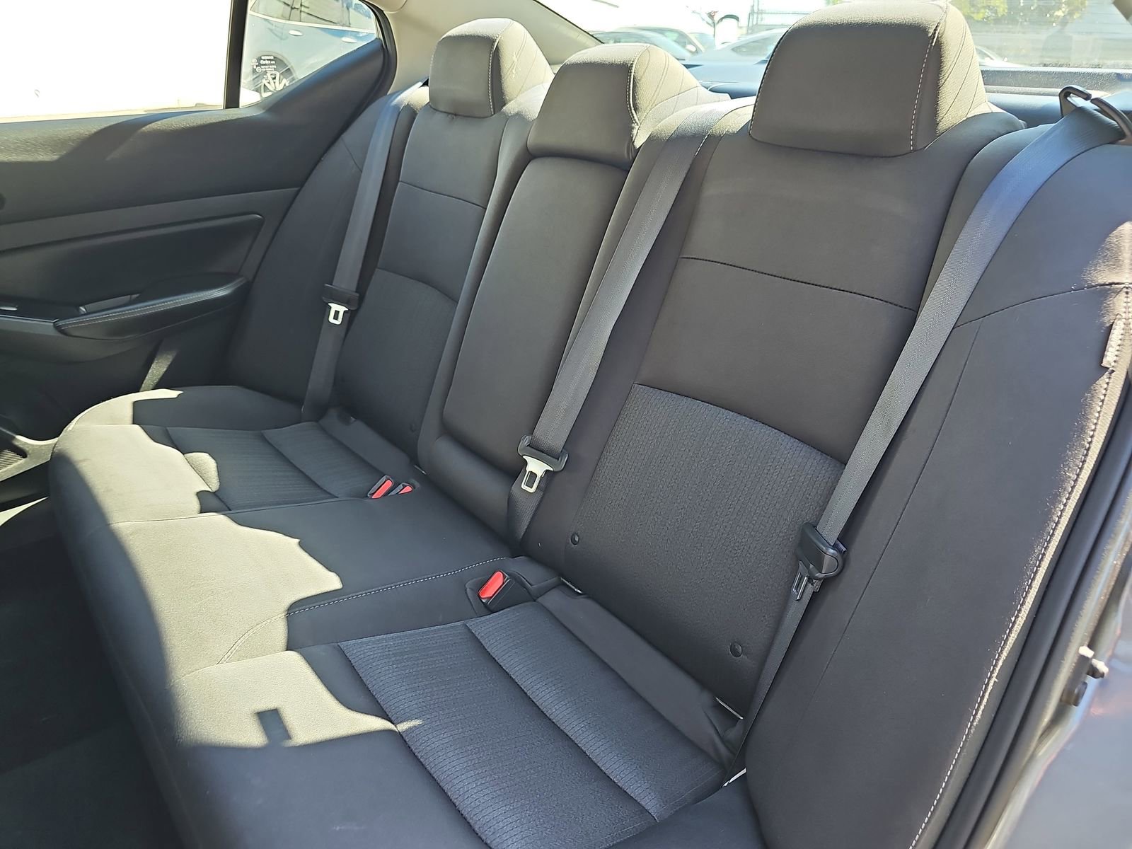 Used 2023 Nissan Altima 2.5 SV FWD image 13