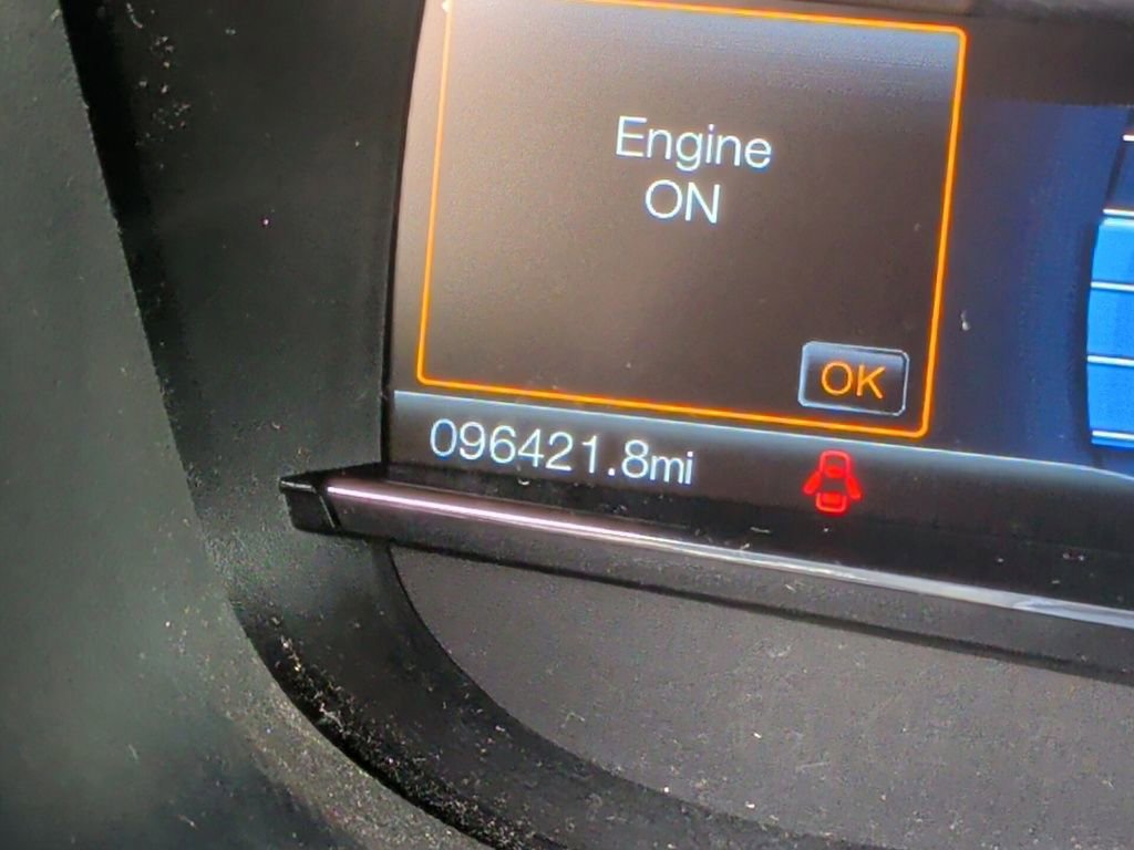 Used 2016 Ford Explorer XLT w/ Equipment Group 202A image 18