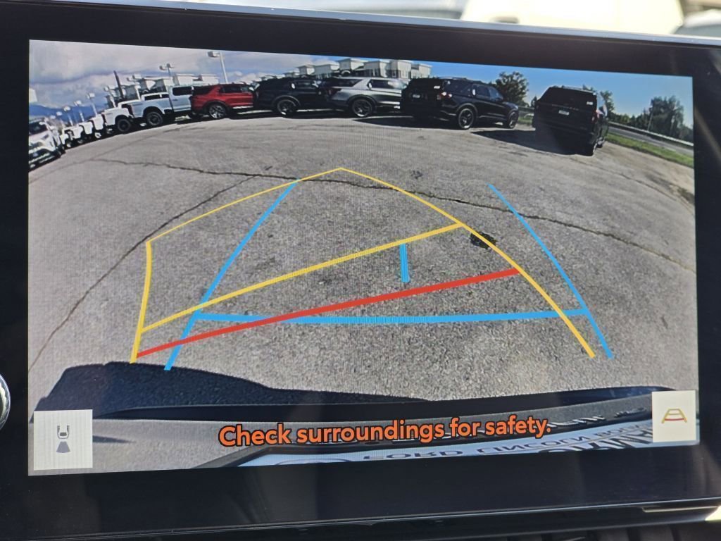 Used 2023 Toyota RAV4 XSE w/ XSE Grade Weather Package image 4