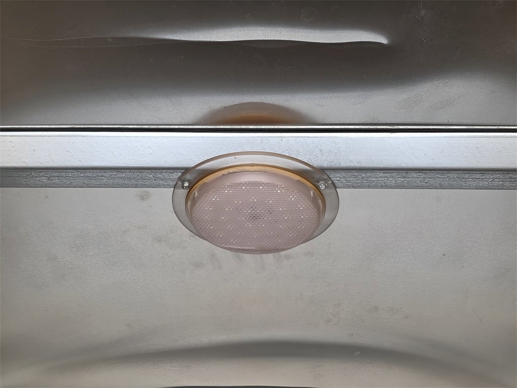 Used 2019 Ford E-350 and Econoline 350 Super Duty image 14