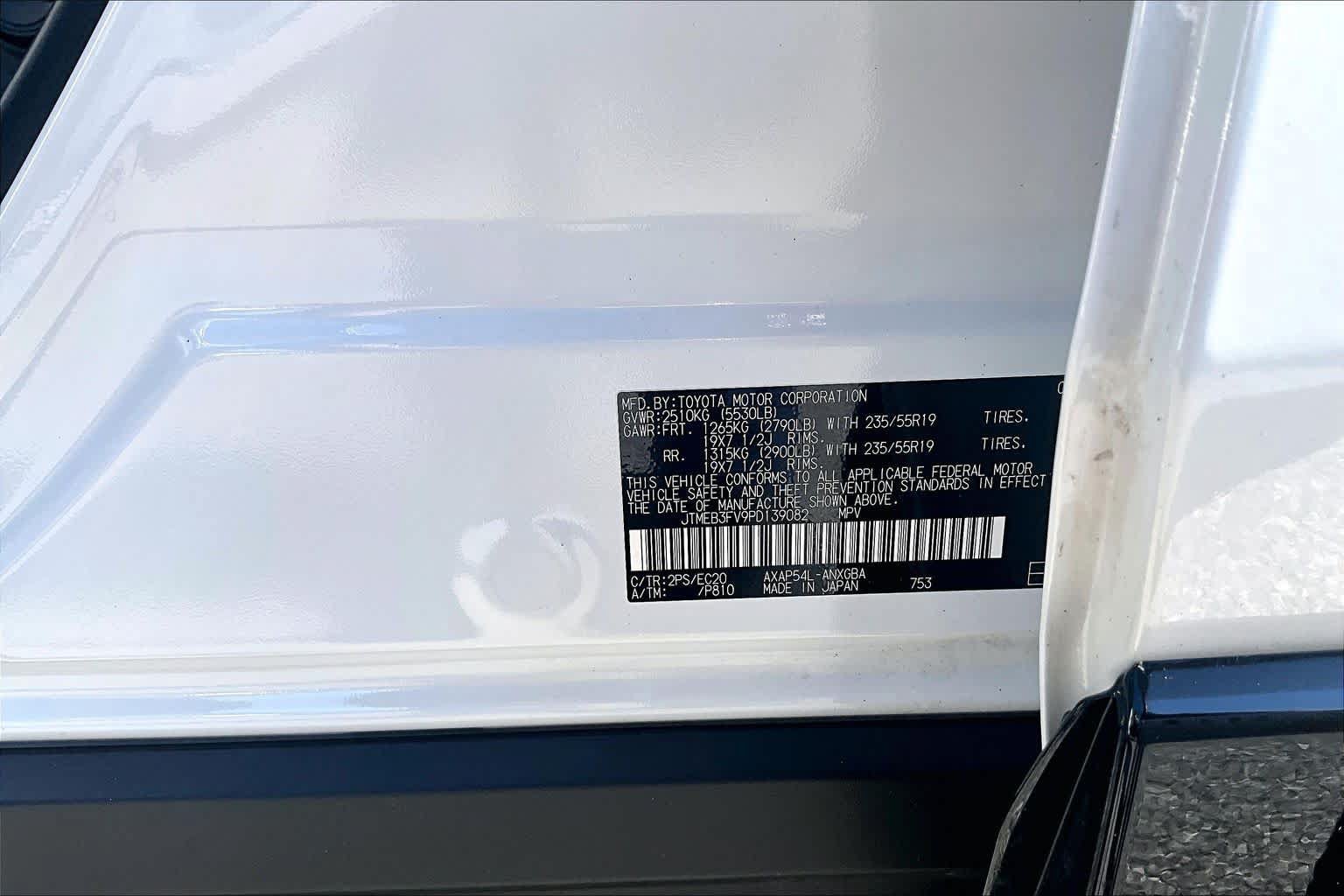 Used 2023 Toyota RAV4 XSE AWD/4WD image 37