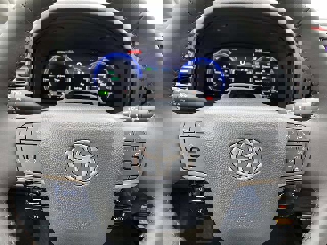 New 2026 Toyota Camry XLE AWD/4WD image 13