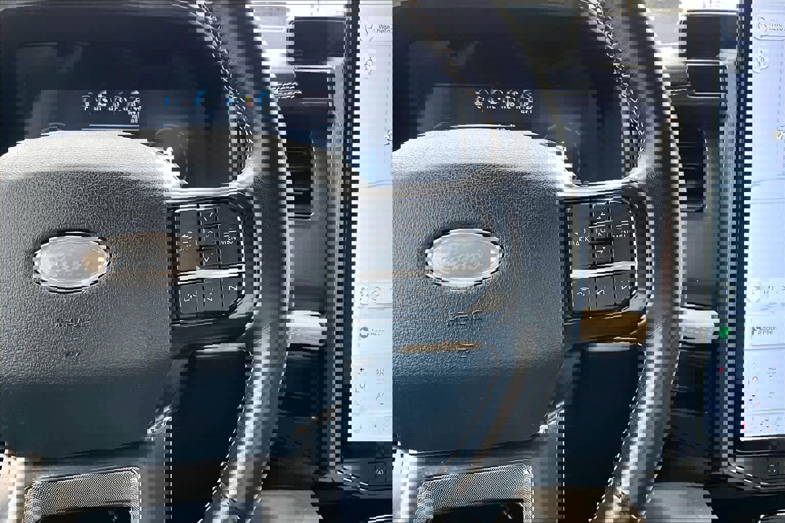 Used 2023 Ford Expedition Max Platinum RWD image 24