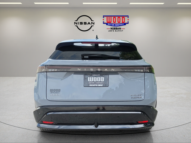 Used 2025 Nissan Ariya AWD image 3