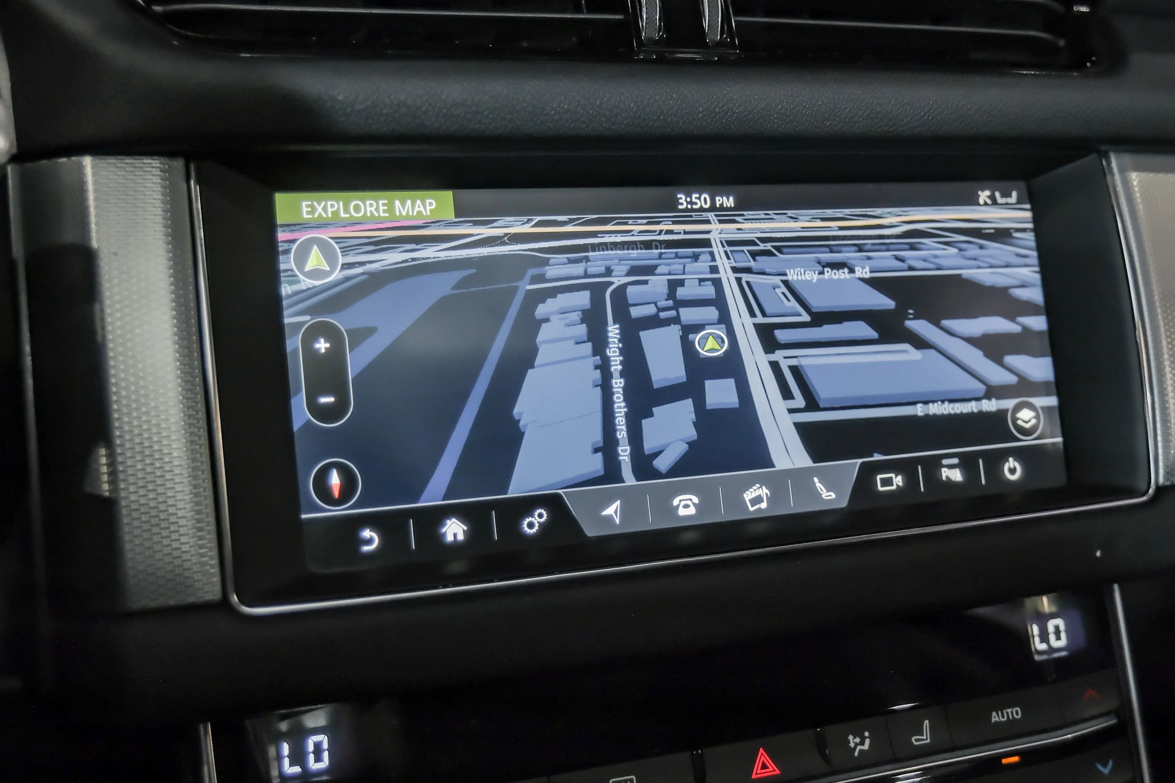 Used 2020 Jaguar XF Prestige RWD image 20