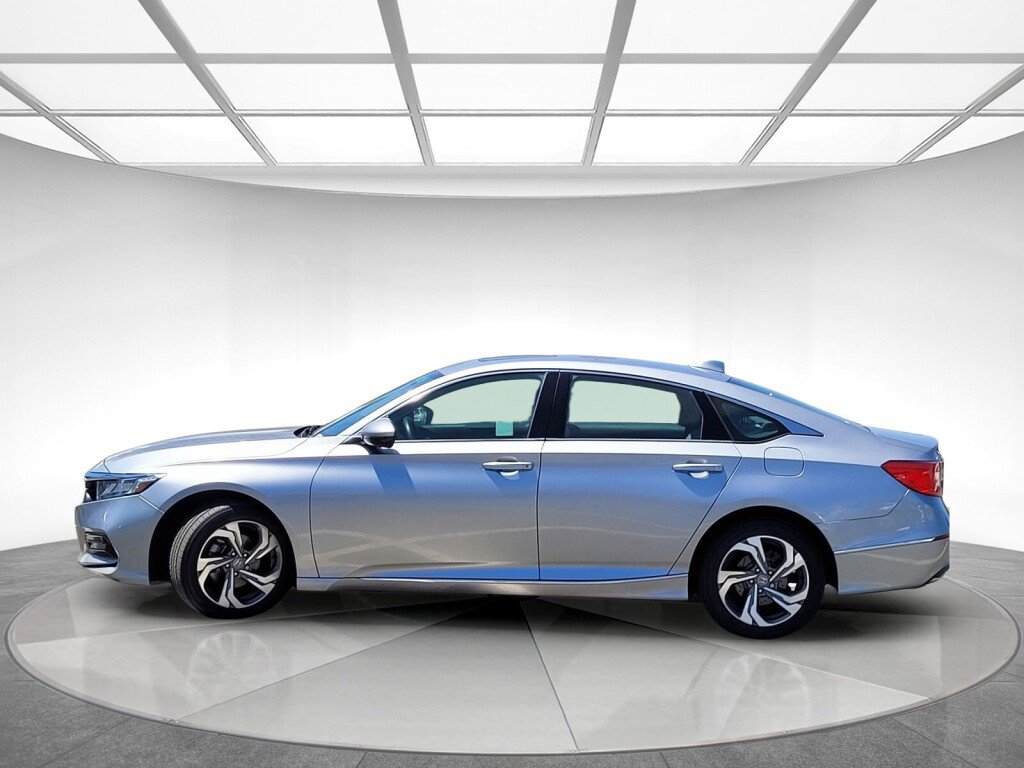 Certified 2018 Honda Accord EX-L image 6